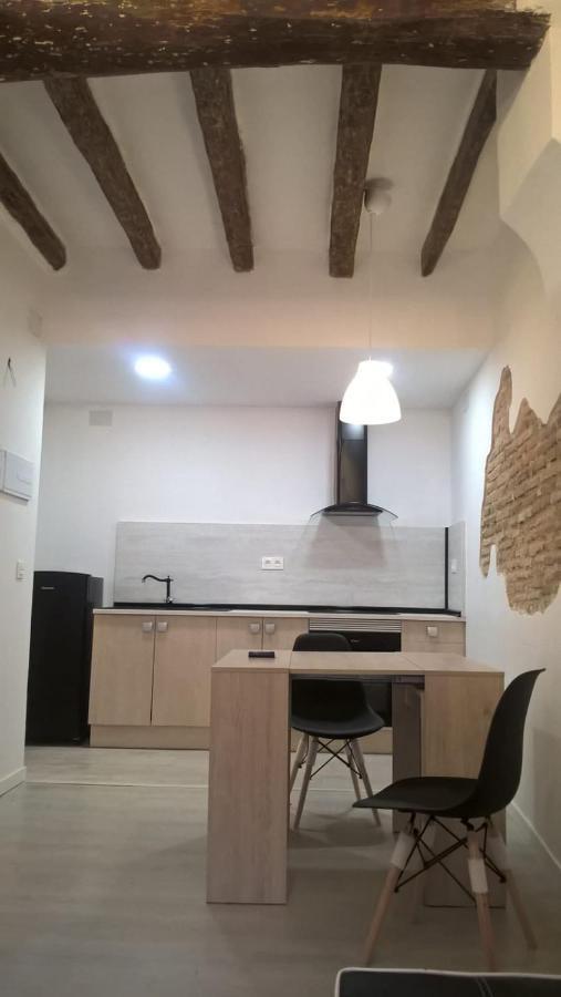 Casa-Apart Rehabilitada St Mikel Apartment เรวส์ ภายนอก รูปภาพ
